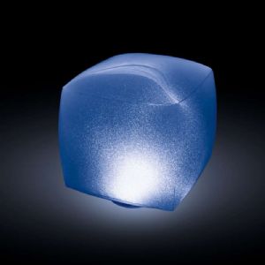 Cube gonflable étanche à led multicolore Intex (23x23x22cm)