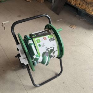 Dévidoir sur roues avec tuyau 15 mm 20 m