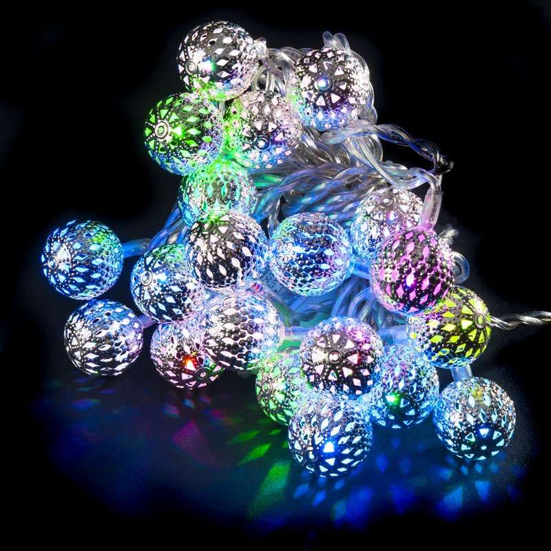 Guirlande  20 boules argentées  LED multicolores