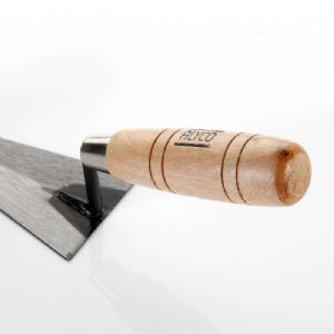 Truelle pointe ronde manche en bois (125 x 70 mm)