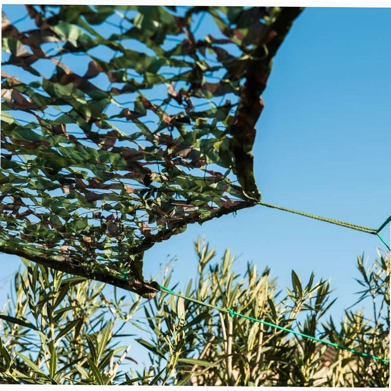 Filet de Camouflage pour Jardins: Créer un Refuge Secret