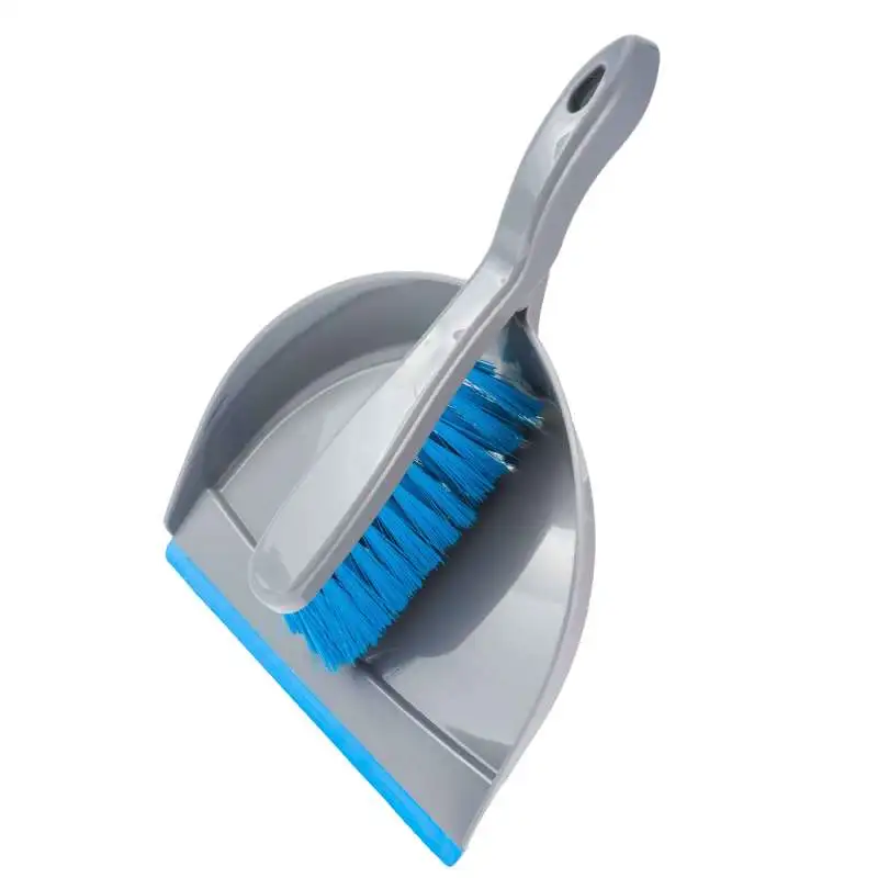 Pelle et balayette bleu