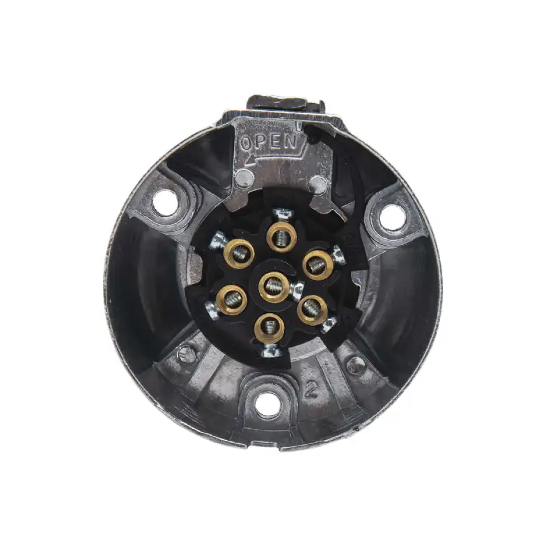 Prise remorque métal femelle 7 plots 12v