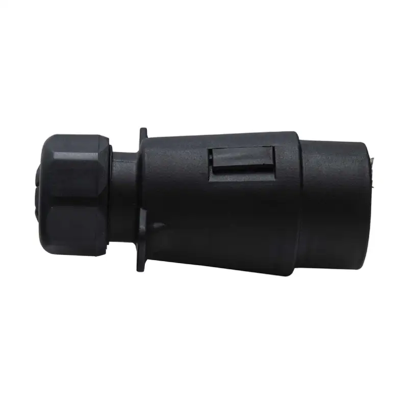Prise remorque pvc mâle 7 plots 12v