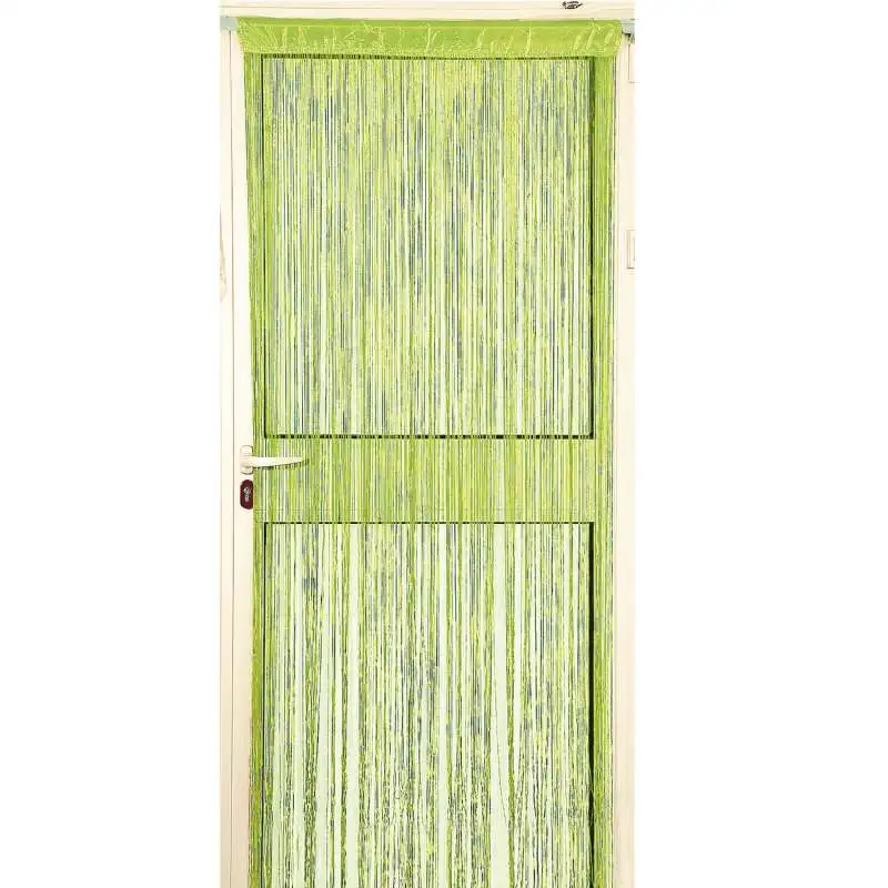Rideau à fils multicolores
