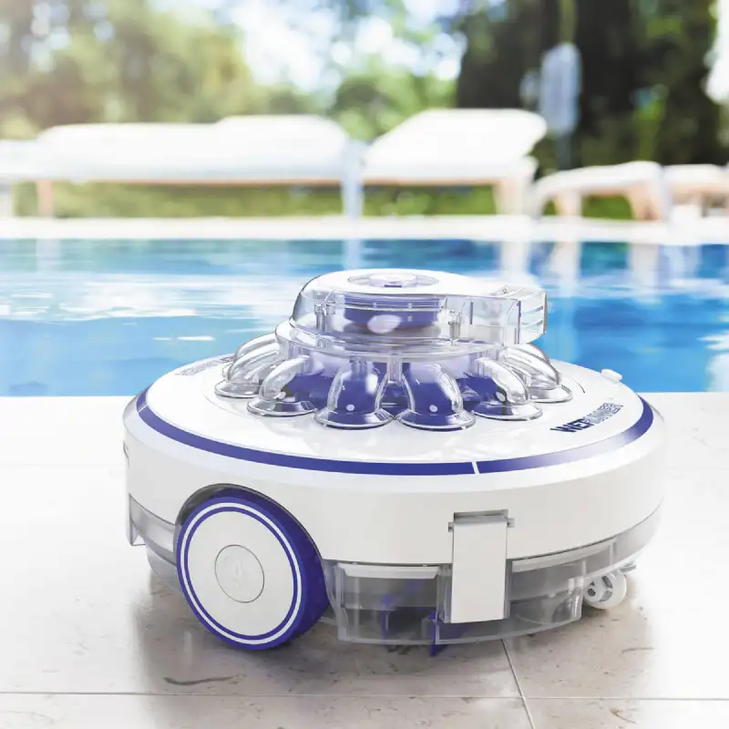 Robot nettoyeur de piscine - WET RUNNER