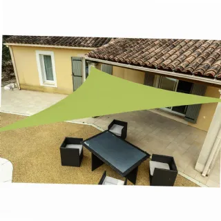 Voile d'ombrage verte triangulaire WERKA PRO