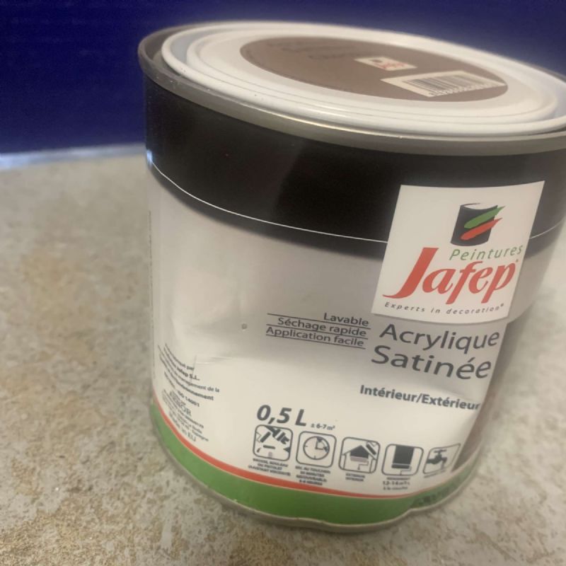 Peinture acrylique satinée chocolat (0,5l)